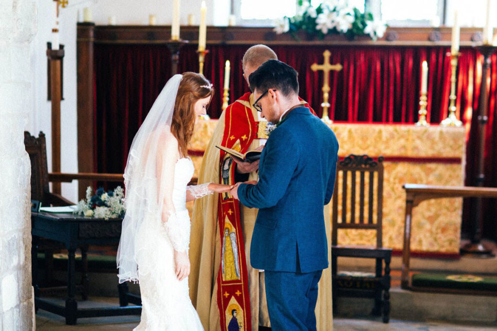 Minstrel Court Cambridge Wedding 27