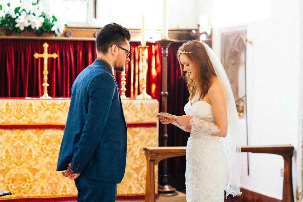 Minstrel Court Cambridge Wedding 31